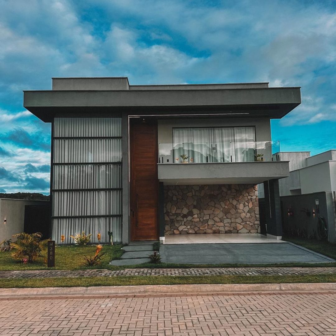 1893047e-1fd0-49af-ac94-2a94c61785b2