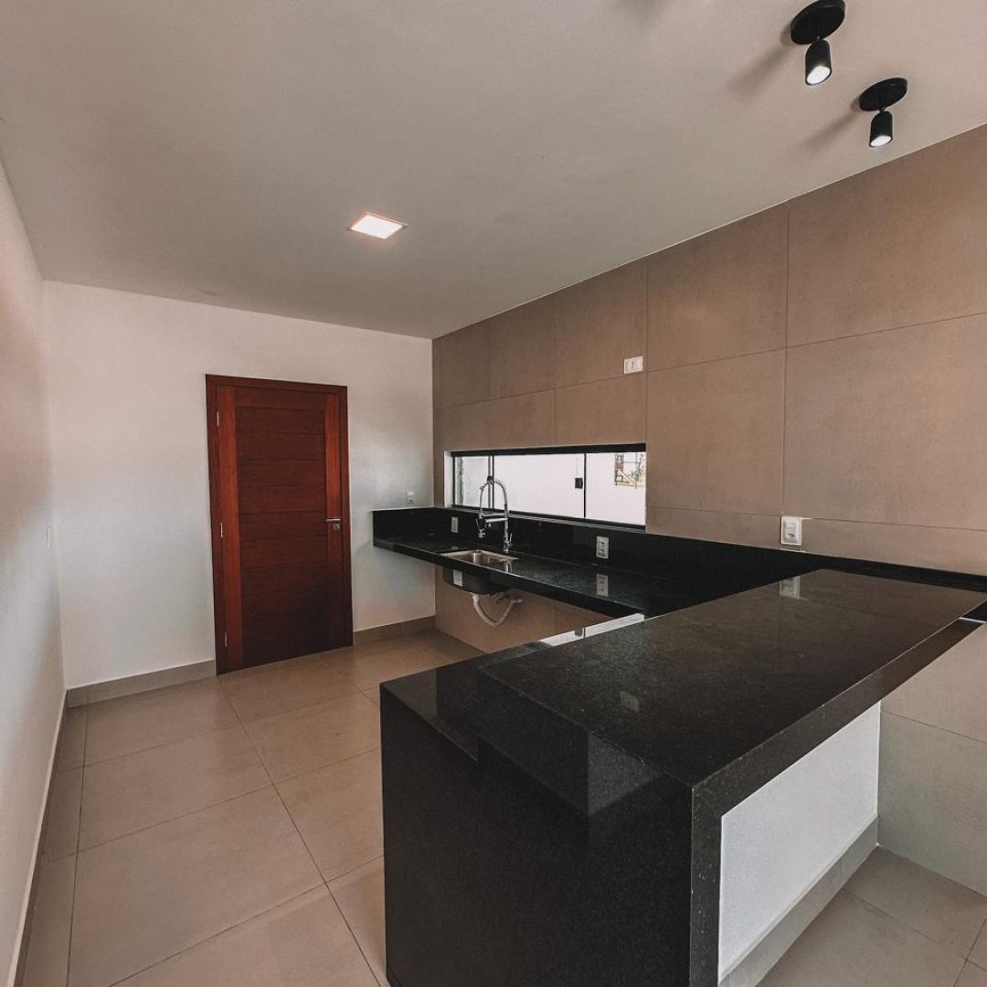 1c1283ce-a307-41b5-9b35-188b42e9ebec