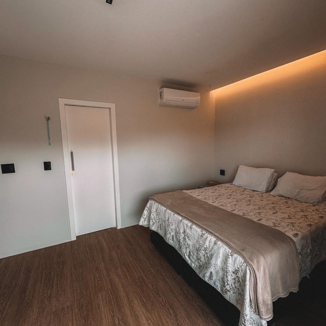 2d0110f7-1728-4035-abdf-a4182355da2f