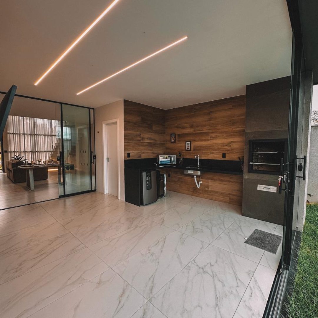 3fd9f161-e454-46b0-acca-57bfbdc2f69f