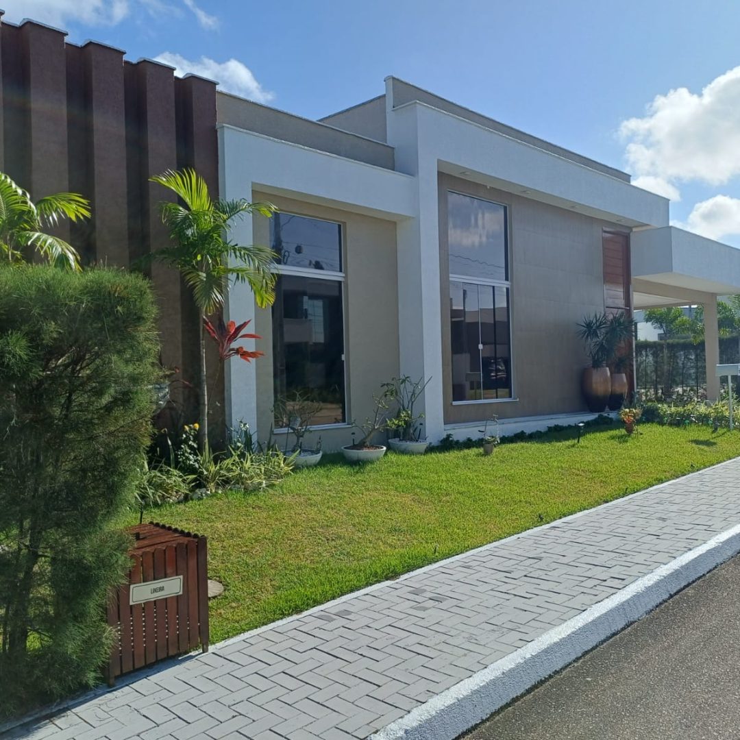 74bc7a03-5d38-4caf-a9b5-0b4032bc35b2