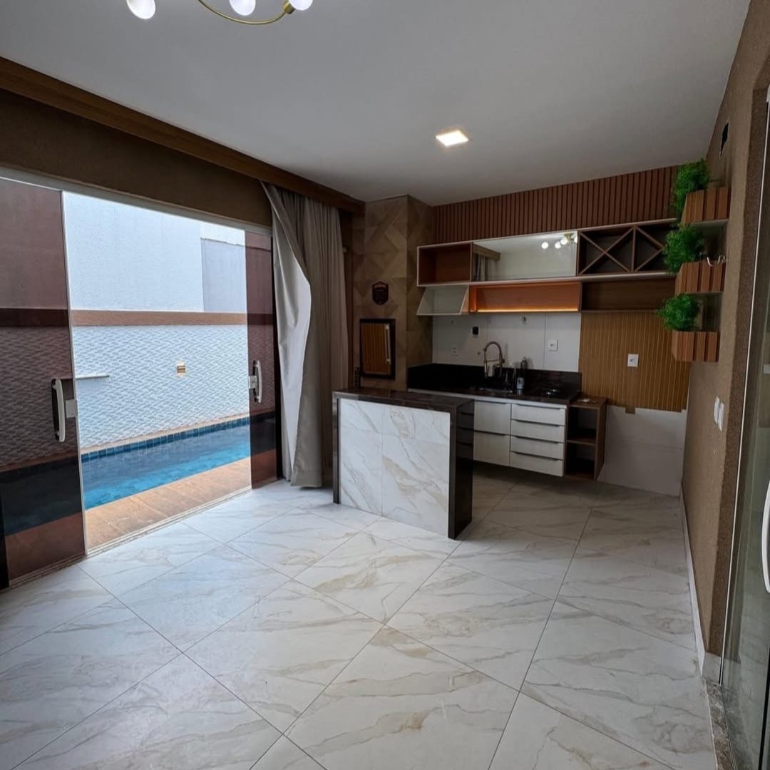 78826335-bed1-4cce-b930-2e8ce3921cff