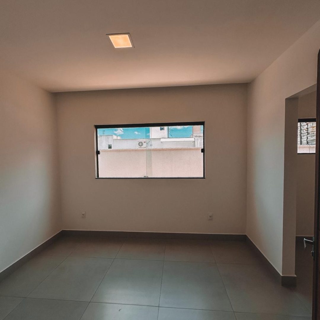 7ed8719f-5c26-4292-95e7-1b4146777c00