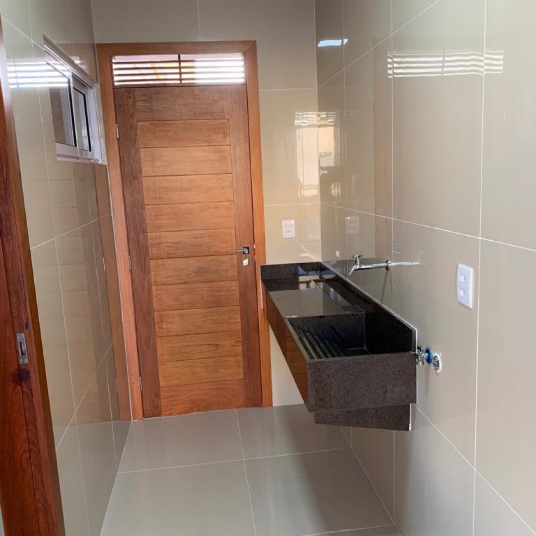 e637823e-e1ce-4da0-89d9-3fc97355194e