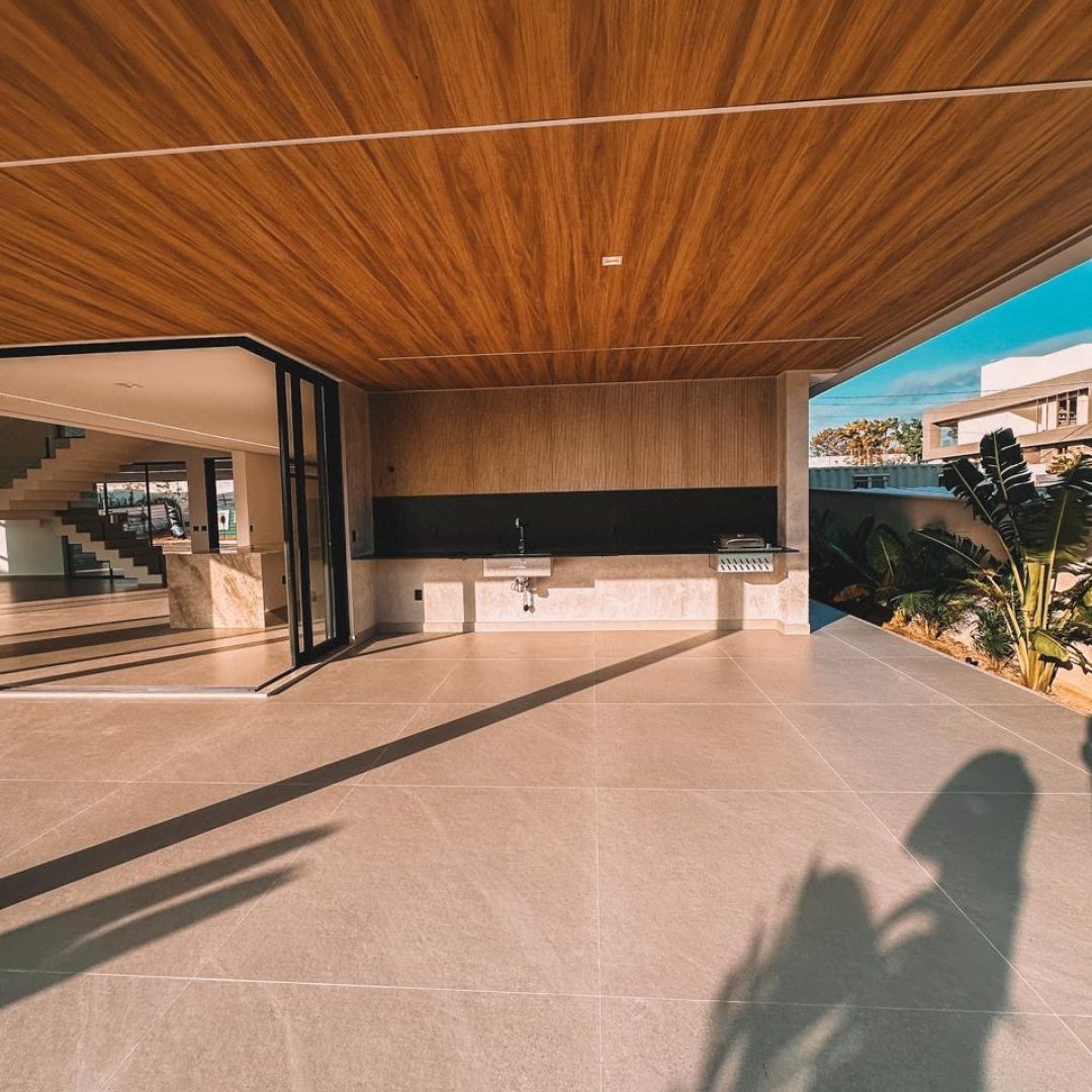 ed402ccf-82d1-4e03-9c21-e6238a676beb