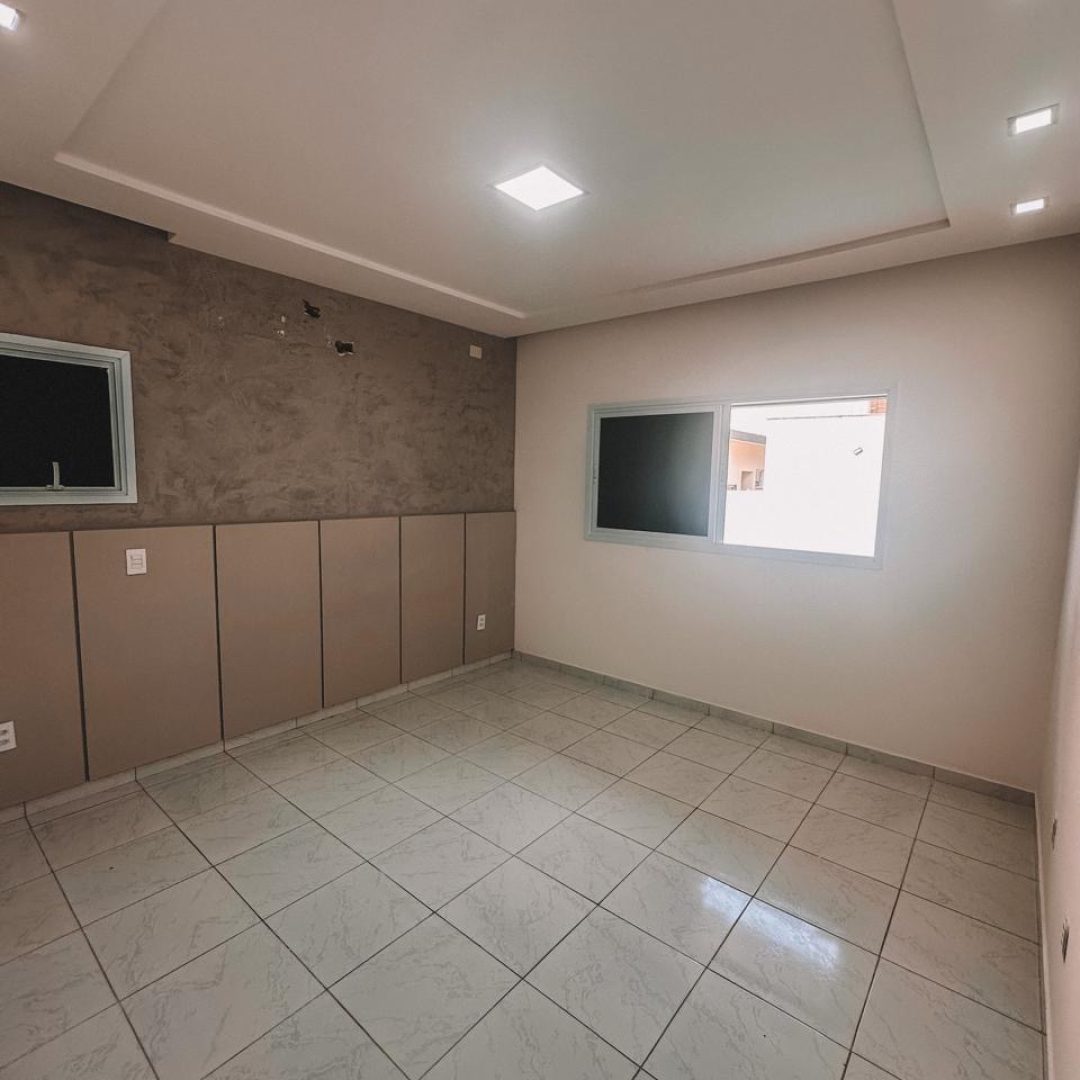 f90c318e-72f7-4c5e-930b-a72eac00e3a3