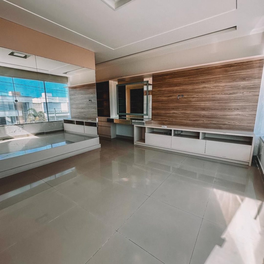 fa3f9168-f780-4949-908c-fe33e08e2386